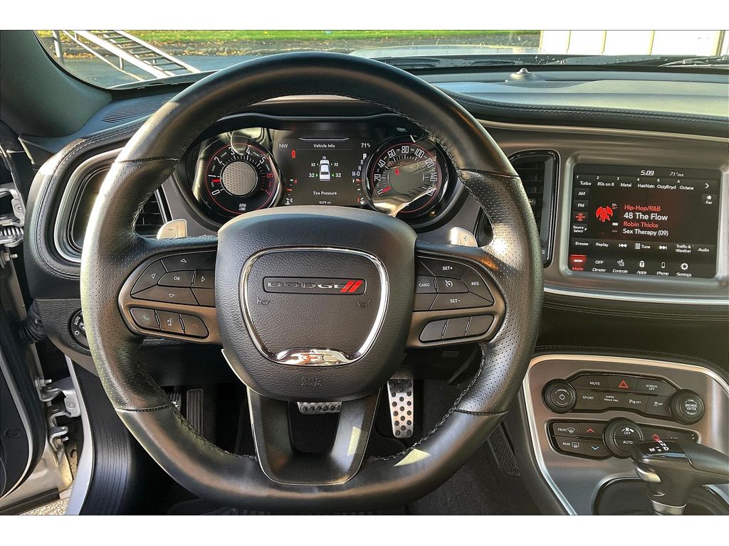 2020 Dodge Challenger R/T Plus photo 5