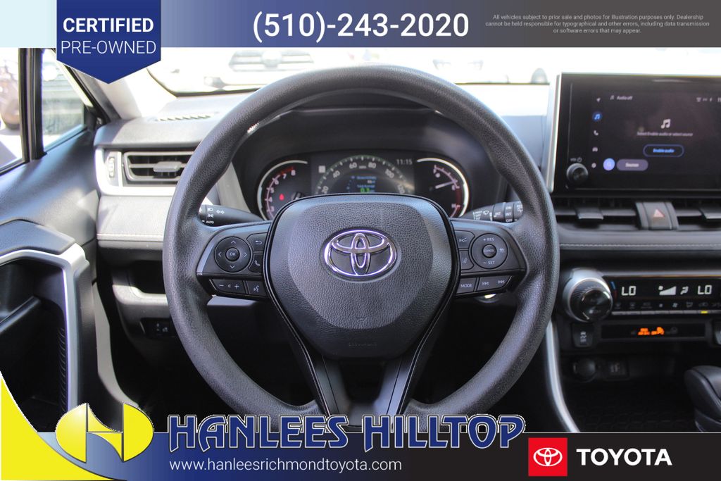 2023 Toyota RAV4 XLE photo 10