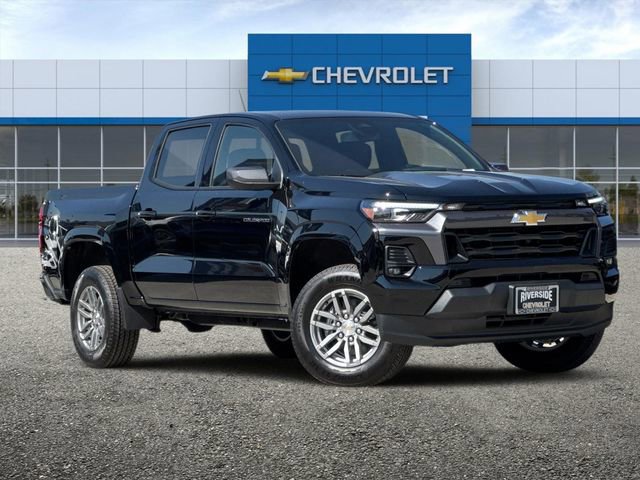 2026 Chevrolet Colorado LT photo 2