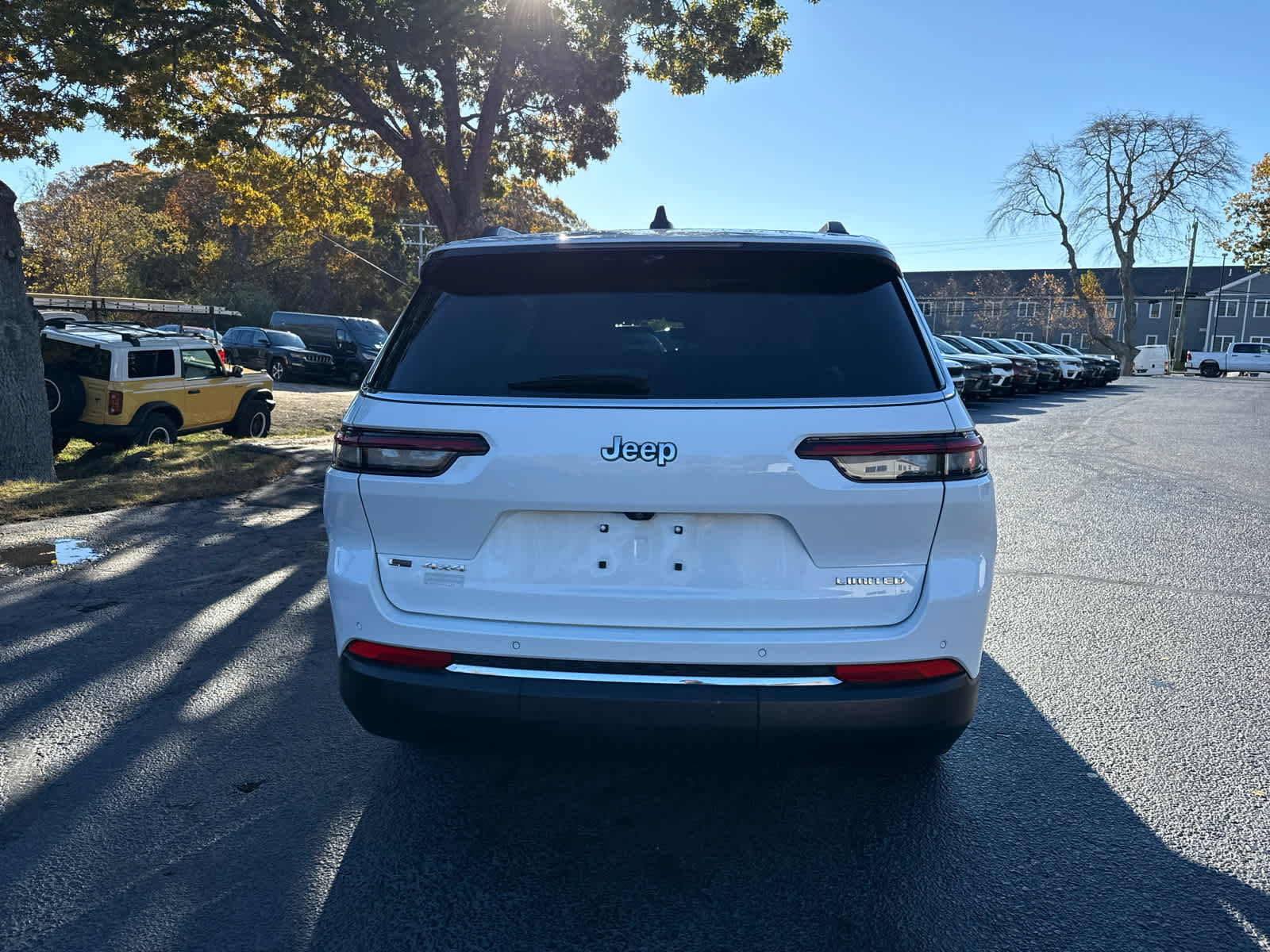 2023 Jeep Grand Cherokee Limited photo 3