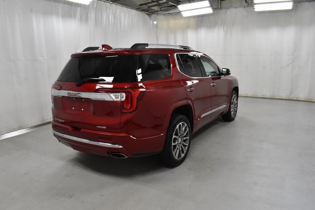 2023 Gmc Acadia Denali photo 3