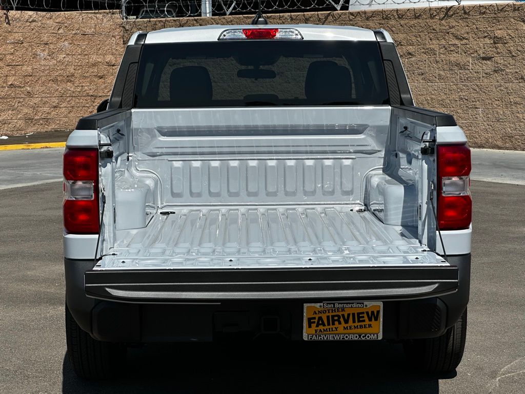 2025 Ford Maverick XLT photo 14