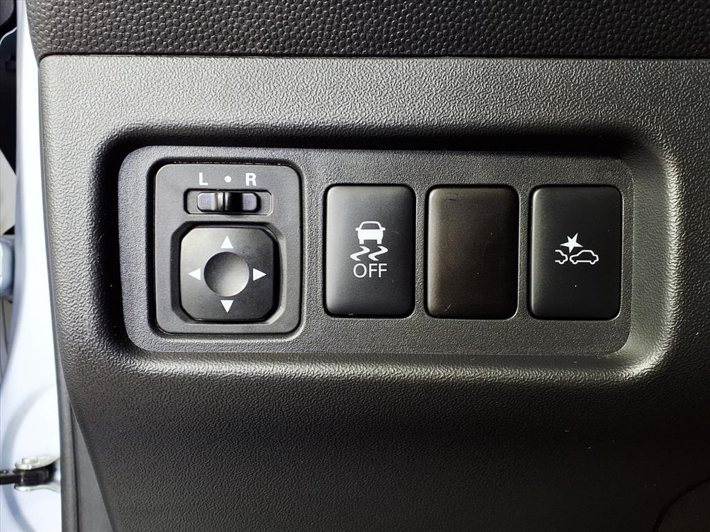 2021 Mitsubishi Mirage ES photo 18