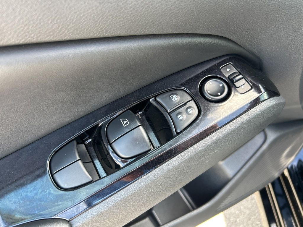 2024 Nissan Altima 2.5 SL photo 13