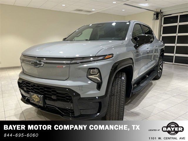 2025 Chevrolet Silverado EV RST's photo