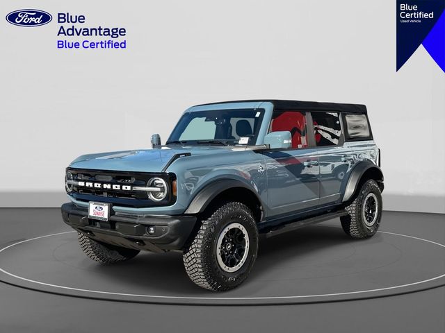 2021 Ford Bronco 4-Door Outer Banks's photo