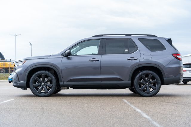 2025 Honda Pilot Black Edition photo 3