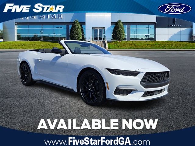 2025 Ford Mustang EcoBoost's photo