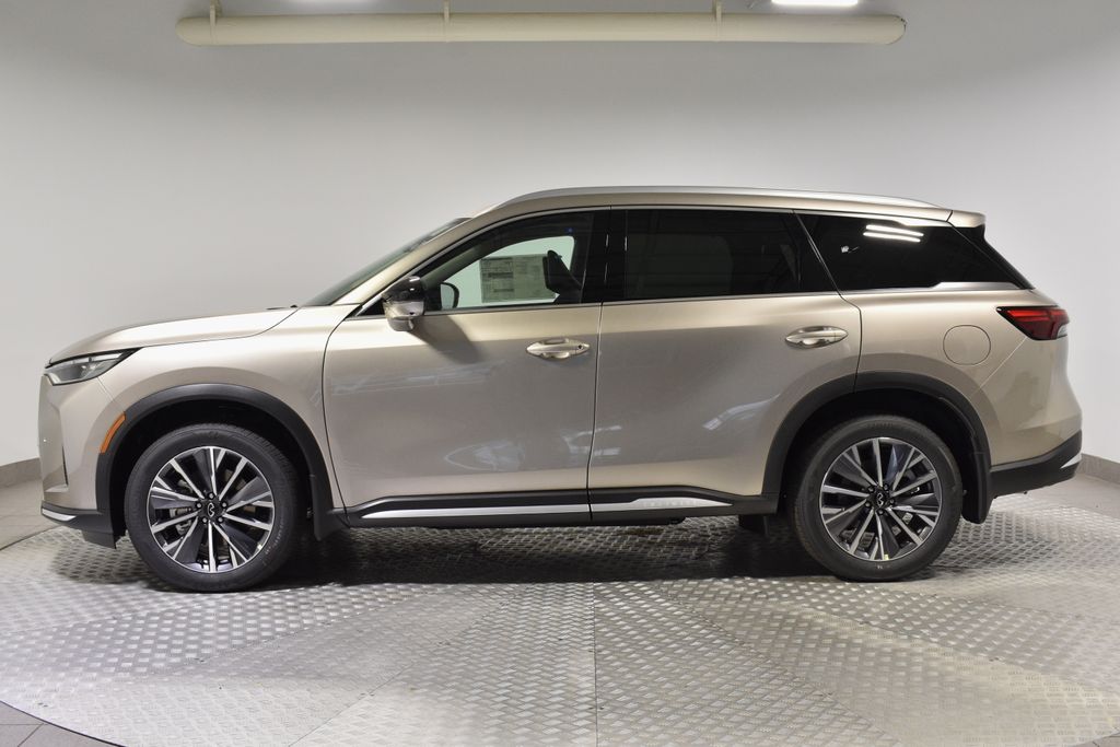 2026 Infiniti QX60 Luxe photo 2