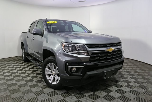 2022 Chevrolet Colorado LT photo 2