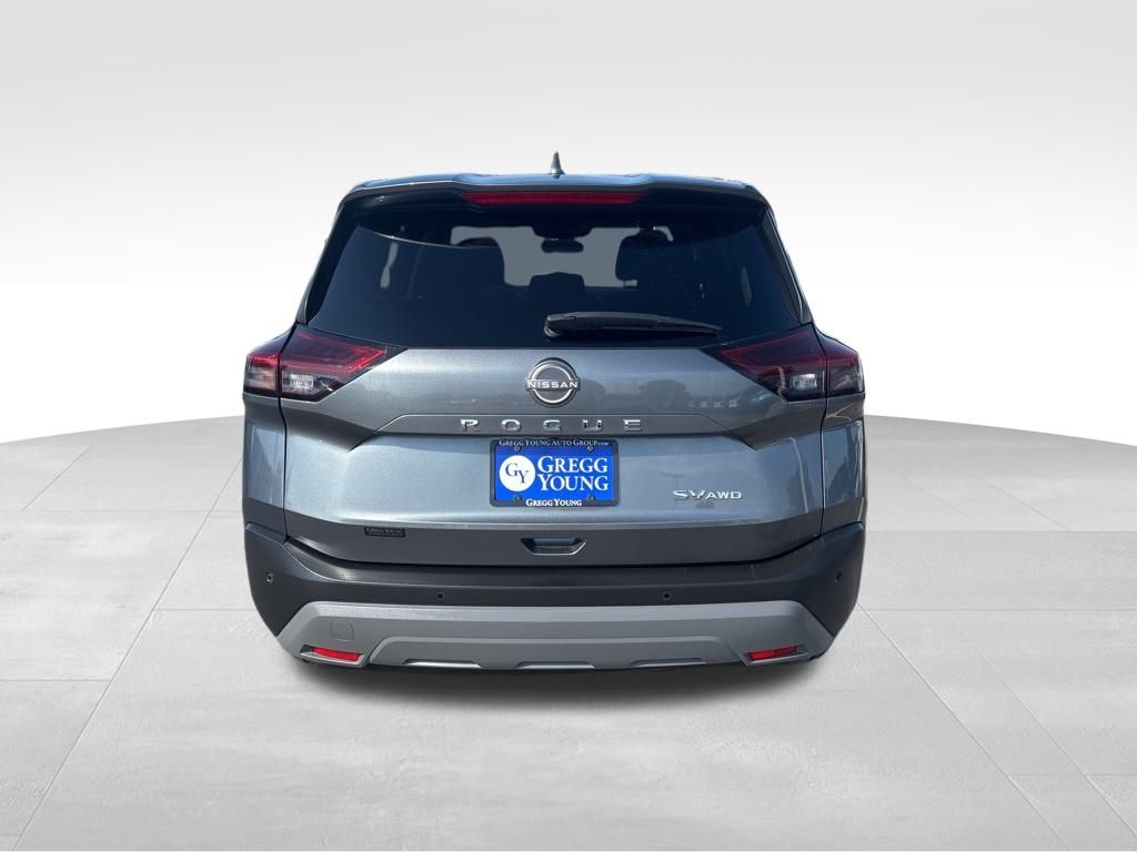 2023 Nissan Rogue SV photo 3