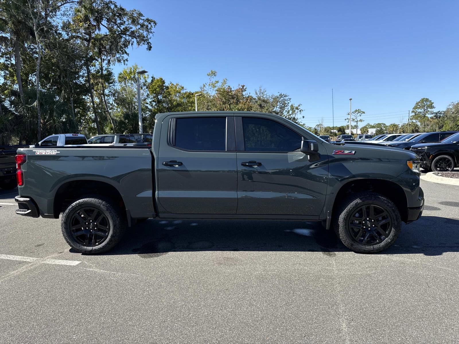 2026 Chevrolet Silverado 1500 LT Trail Boss photo 2