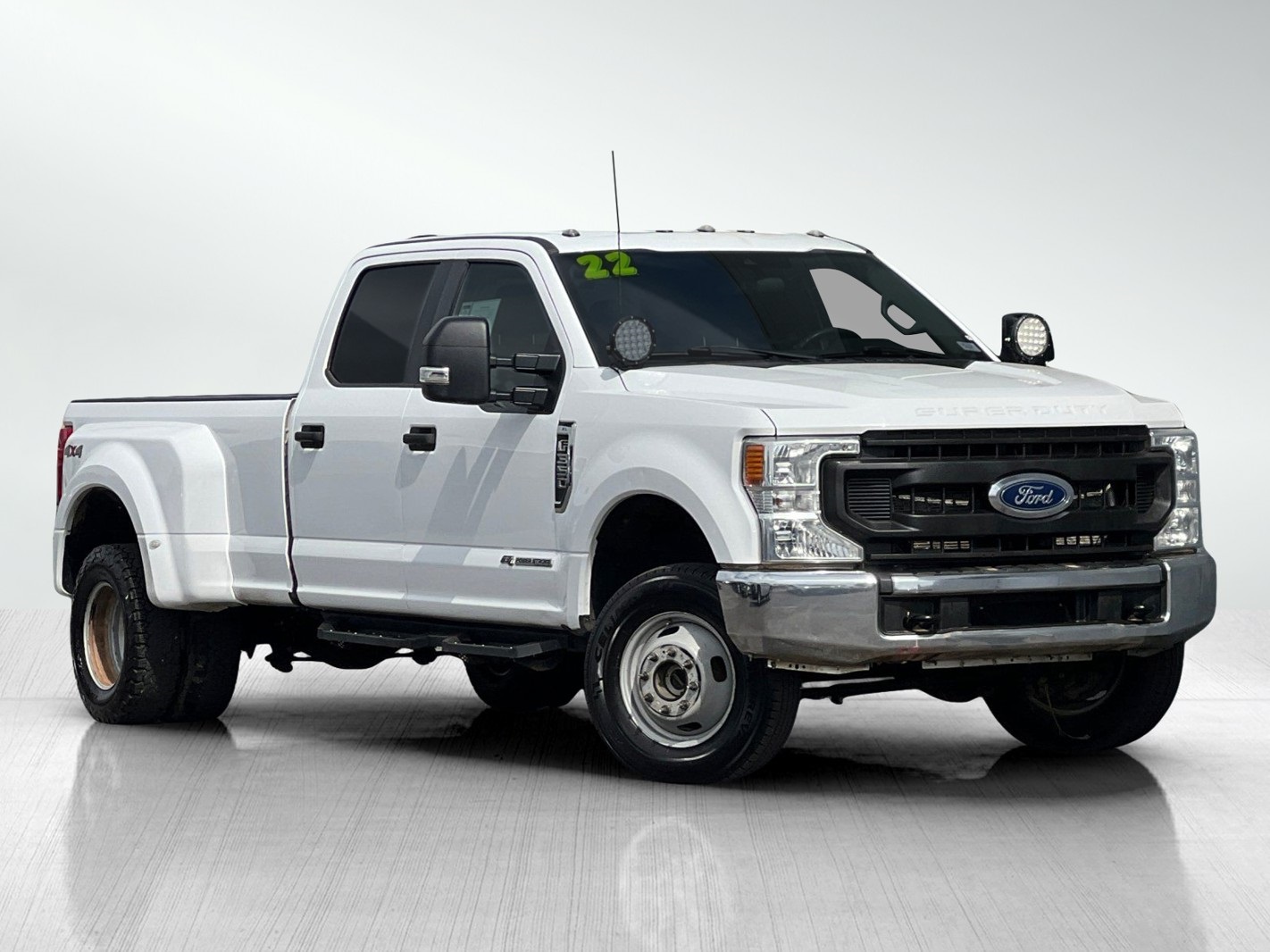 2022 Ford F-350 XL photo 2