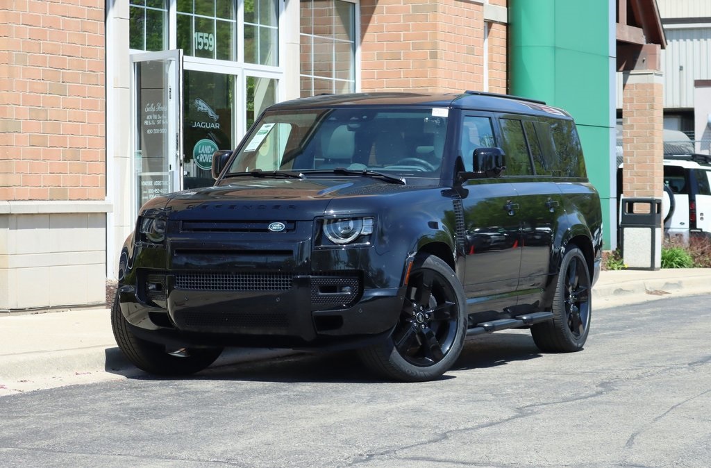 2025 LAND ROVER DEFENDER - Image 34