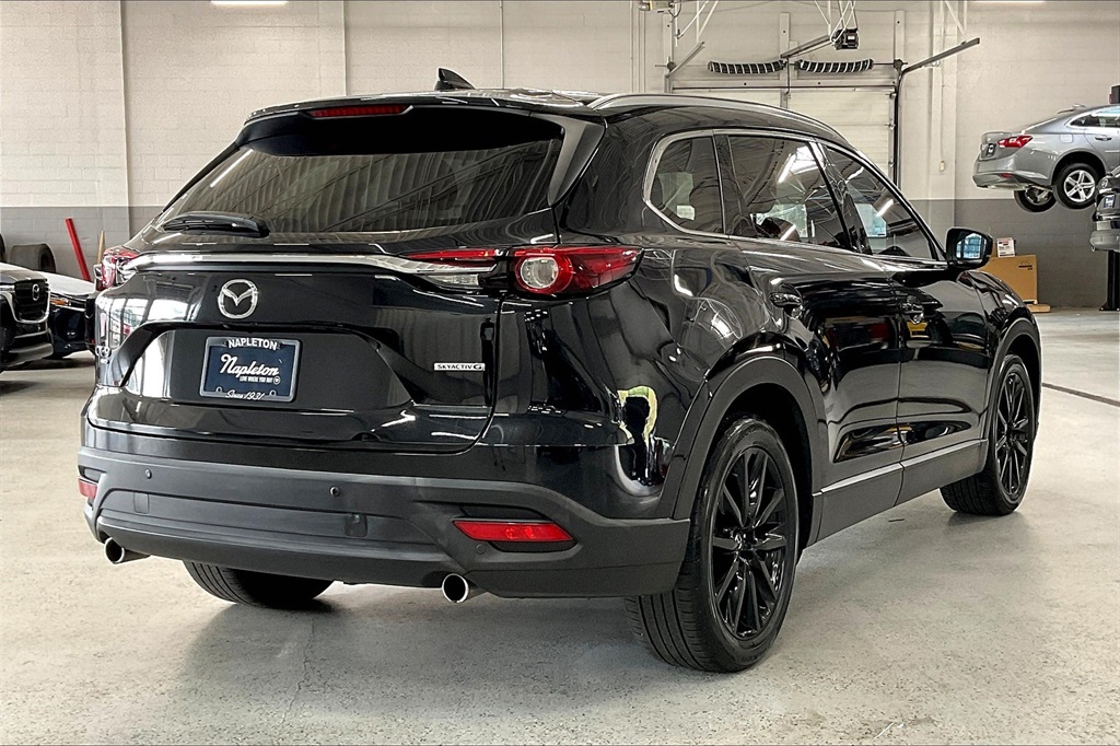 2022 Mazda CX-9 Touring photo 12