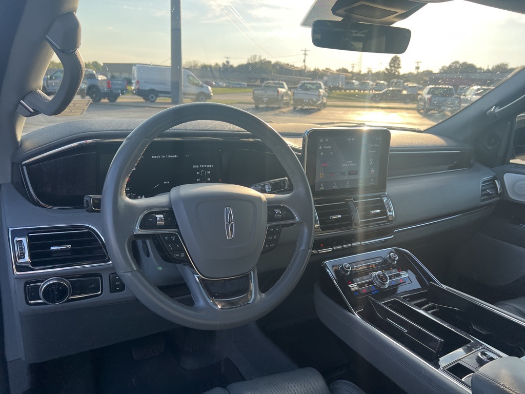 2021 Lincoln Navigator L Reserve photo 9