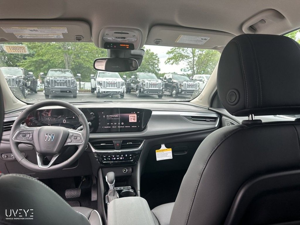 2025 Buick Encore GX Avenir photo 11