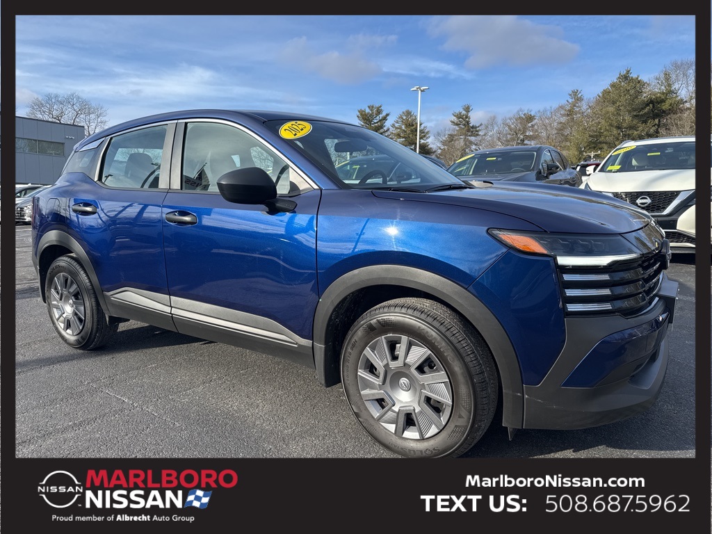 2025 Nissan Kicks S AWD