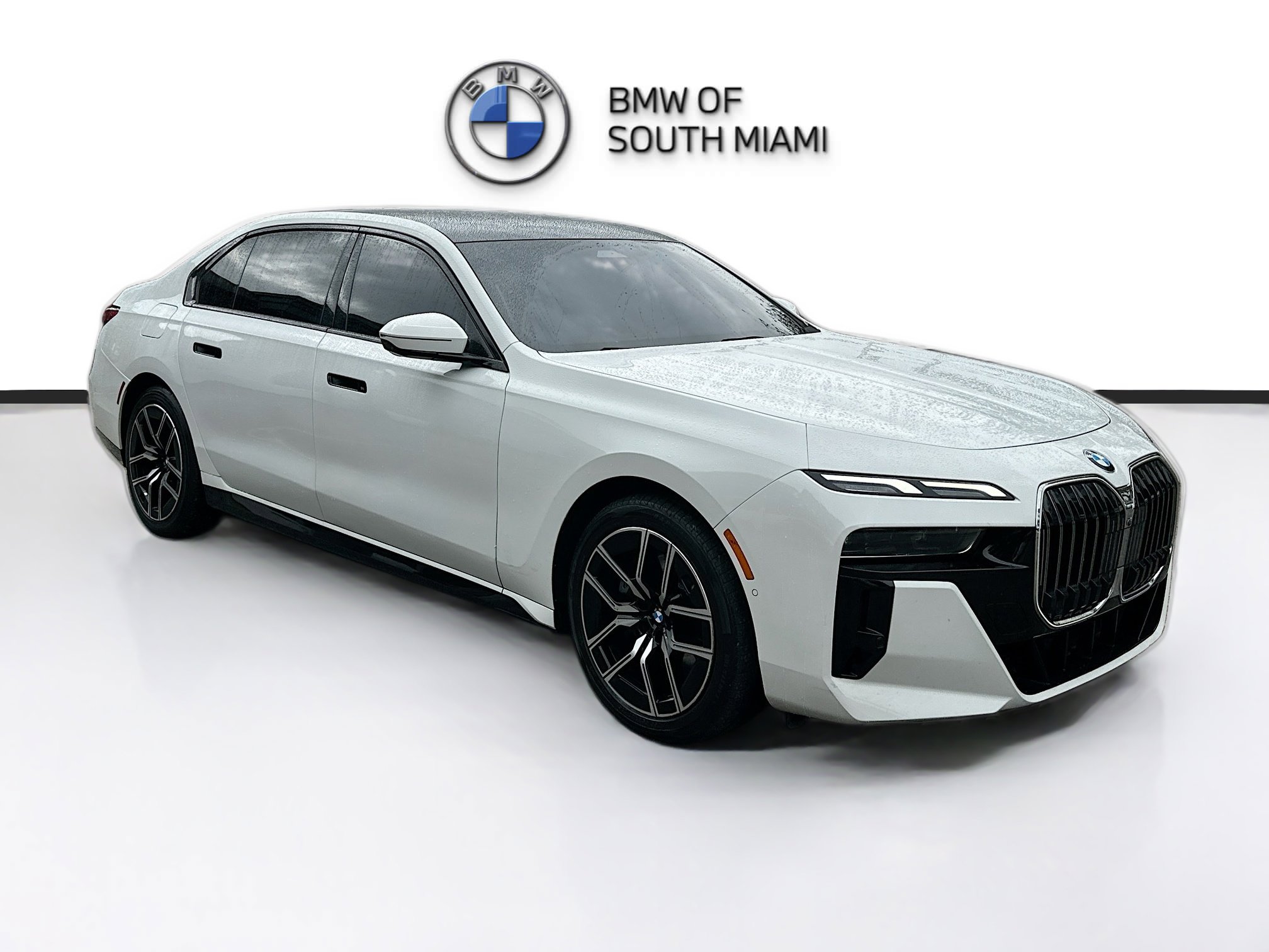 2024 BMW 7 Series 740i's photo