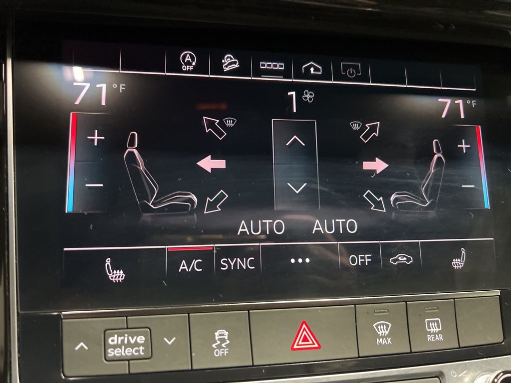 2025 Audi Q7 55 Premium photo 28