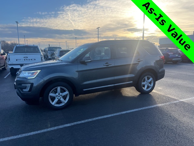 2017 Ford Explorer XLT's photo