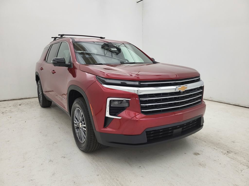 2025 Chevrolet Traverse photo 12