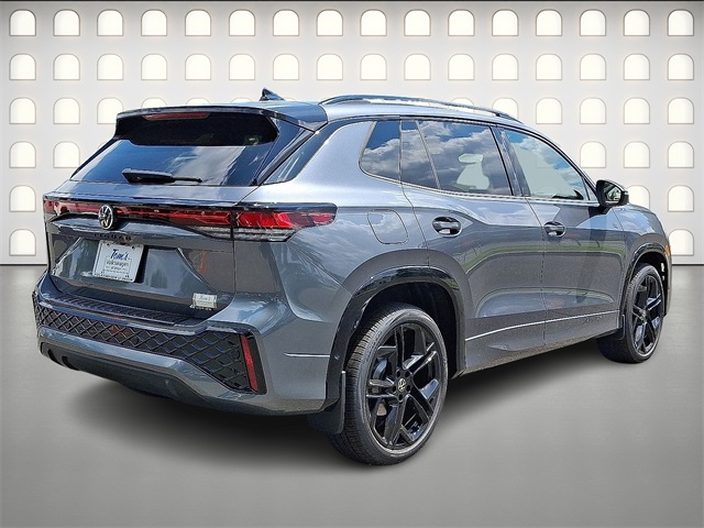 2025 Volkswagen Tiguan SE R-Line Black photo 2