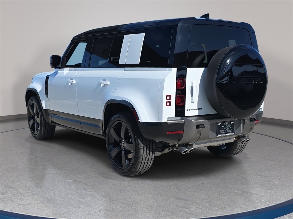 2025 Land Rover Defender 110 X-Dynamic SE photo 5