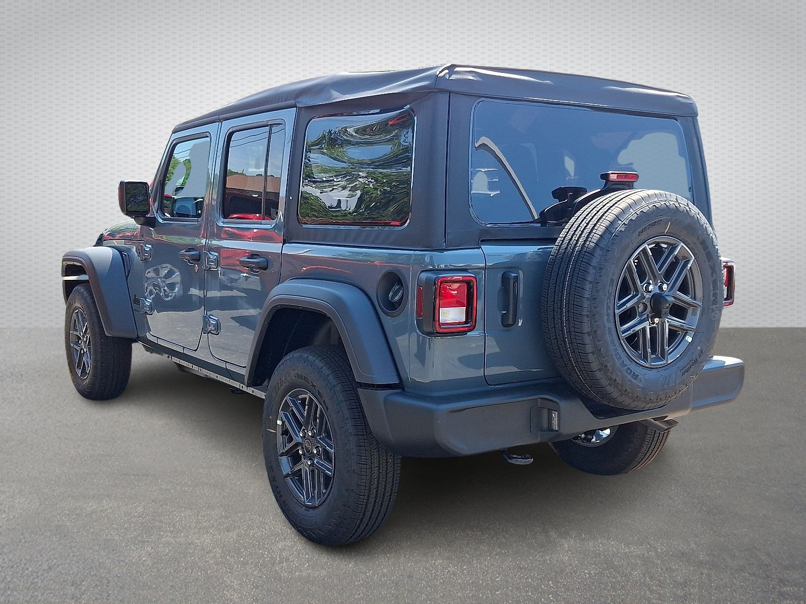 2025 Jeep Wrangler Sport S photo 3