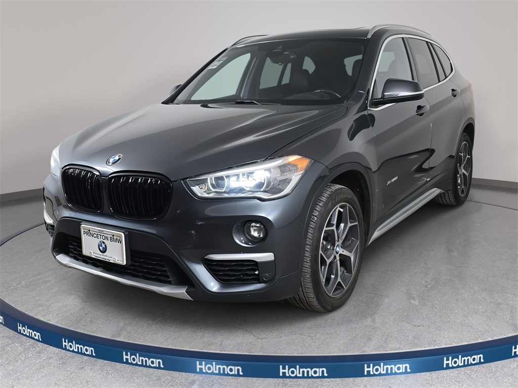 2017 BMW X1 28i's photo