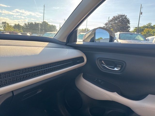 2023 Honda HR-V LX photo 26