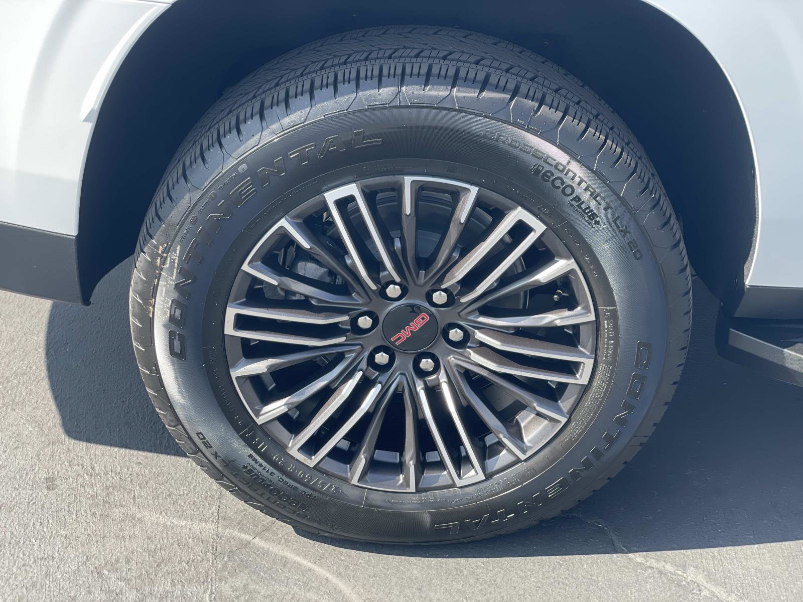 2026 Gmc Yukon XL photo 26