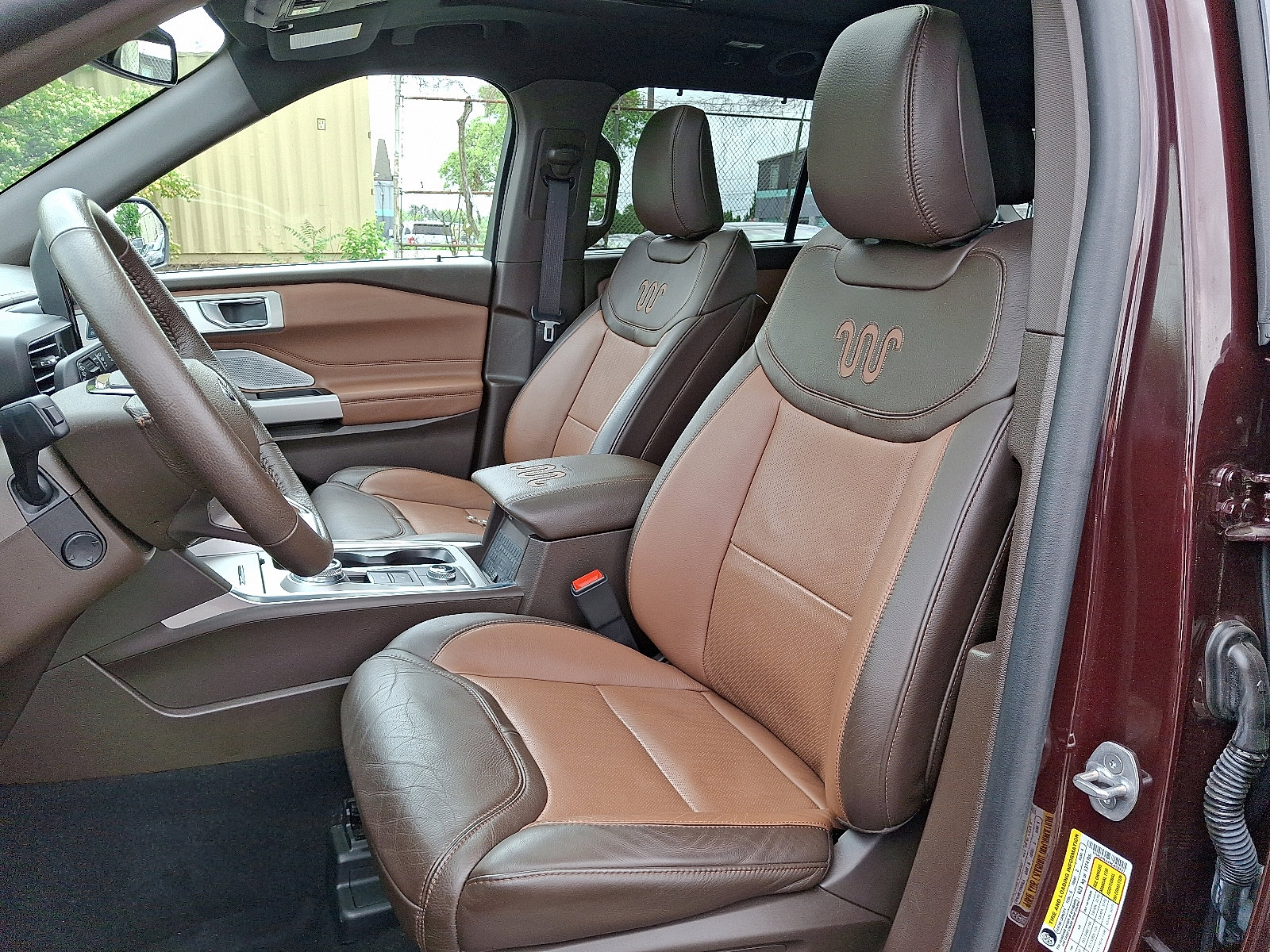 2023 Ford Explorer King Ranch photo 13