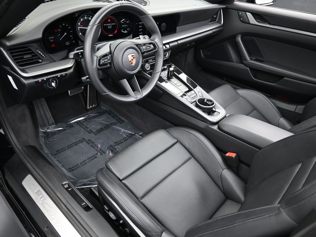 2024 Porsche 911 S photo 4