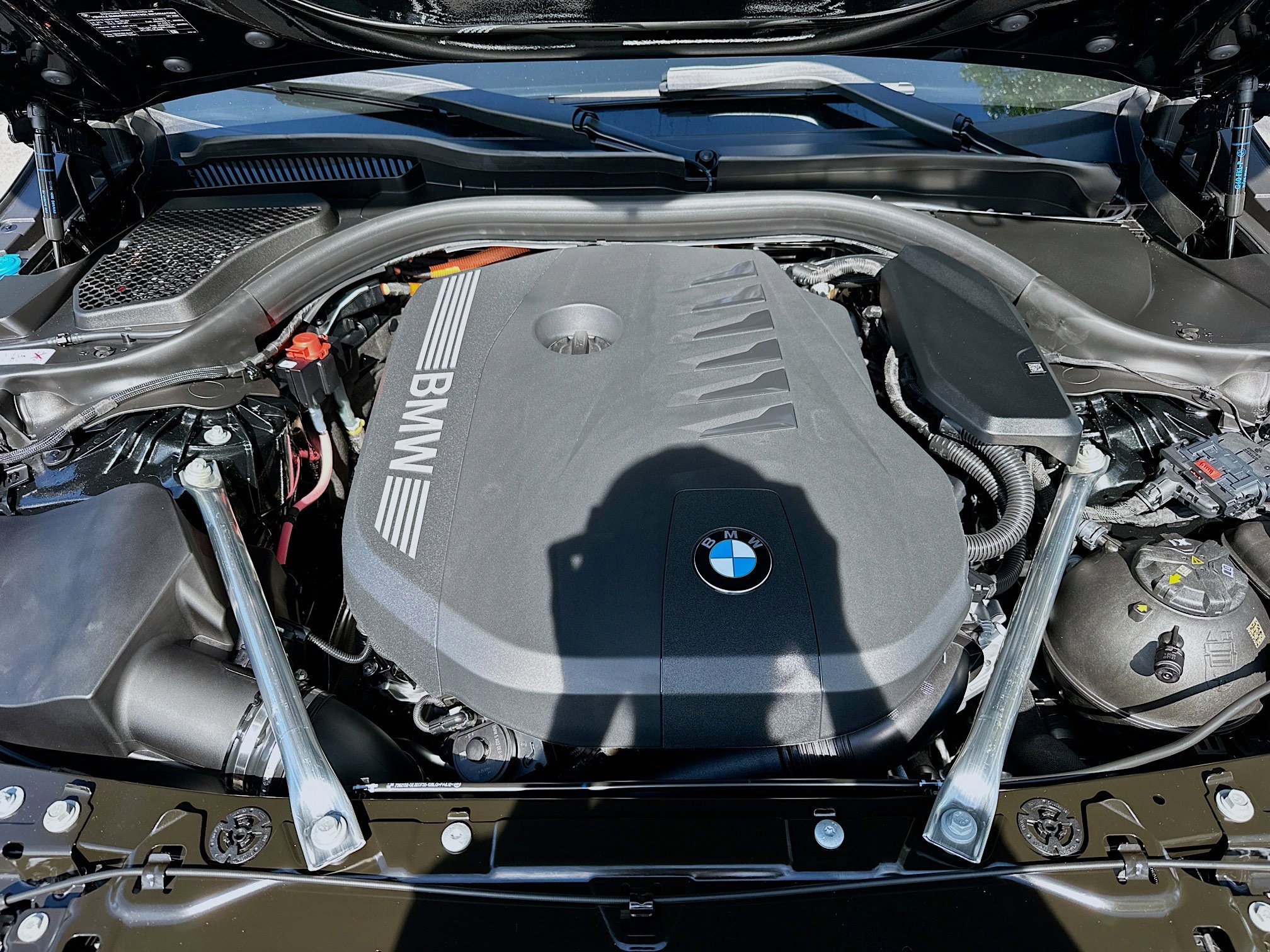 2026 Bmw 550e xDrive photo 25