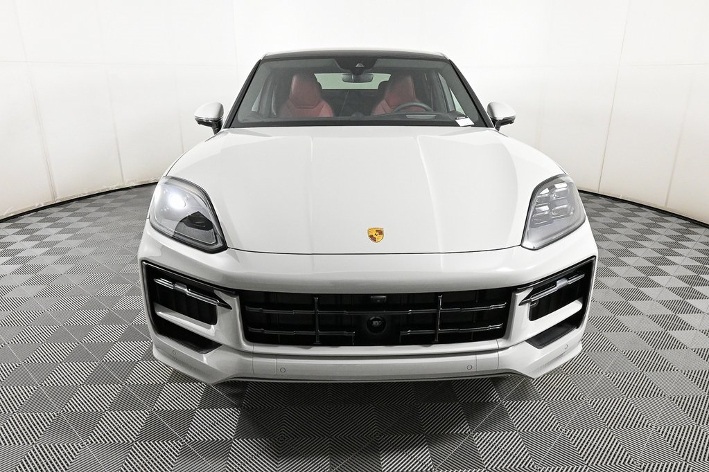 2026 Porsche Cayenne GTS Coupe photo 34