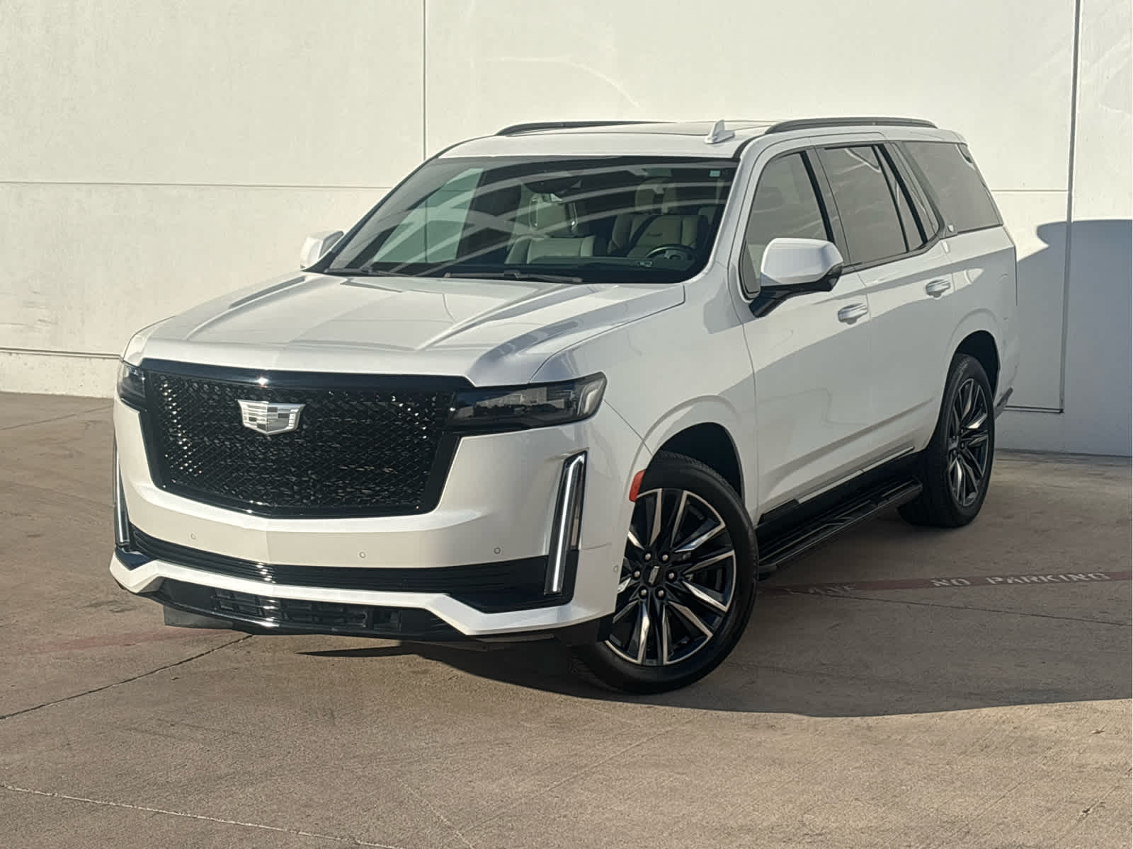 2021 Cadillac Escalade Sport's photo