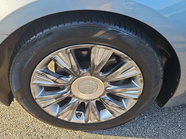 2009 Hyundai Genesis 3.8 photo 23