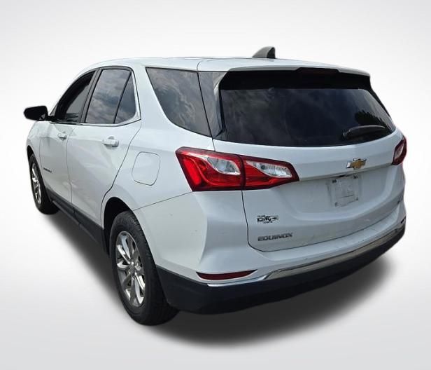 2021 Chevrolet Equinox LT photo 3