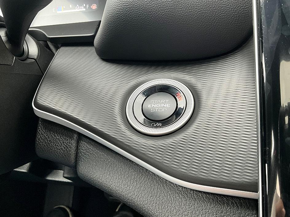 2025 Jeep Grand Cherokee Laredo Altitude photo 20