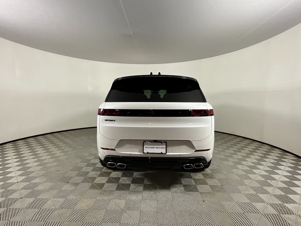 2025 Land Rover Range Rover Sport SE photo 6