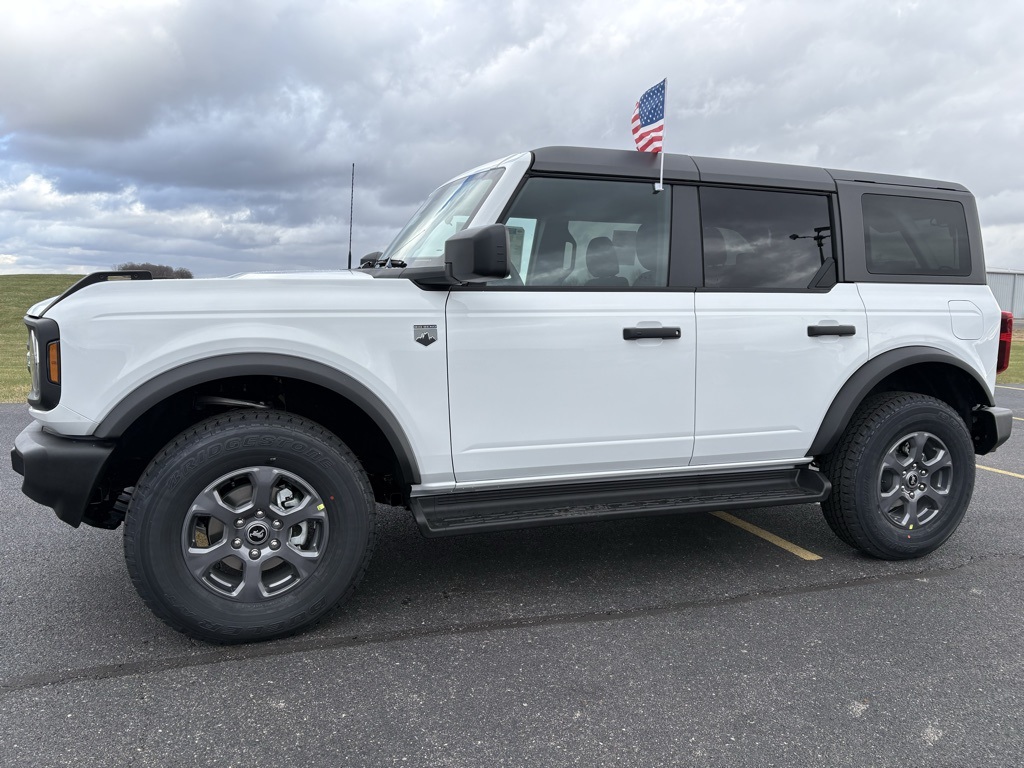 2025 Ford Bronco 4-Door Big Bend's photo