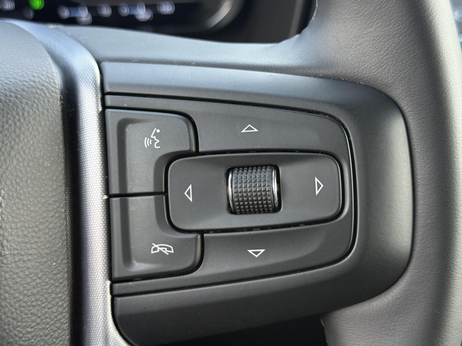 2024 Gmc Yukon XL SLT photo 25
