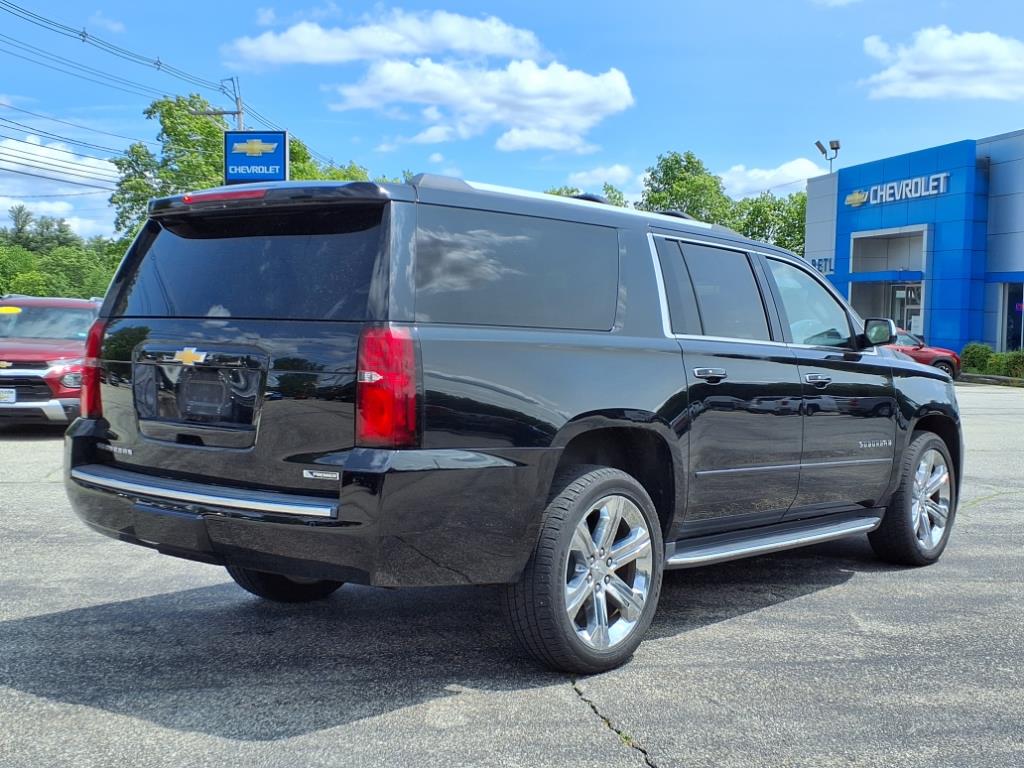 2017 Chevrolet Suburban Premier photo 4