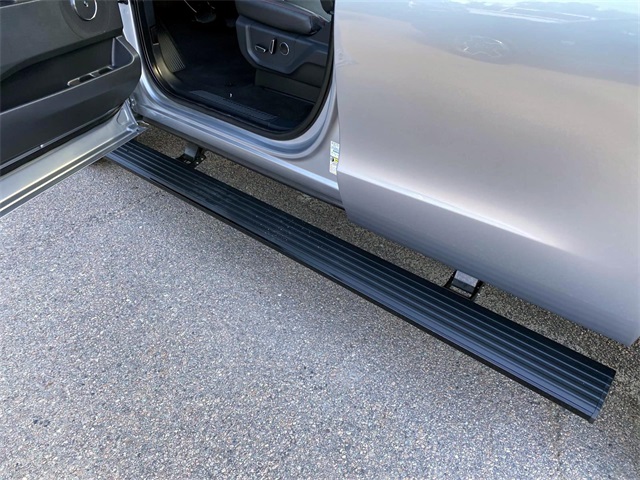 2023 Ford Expedition Limited photo 9