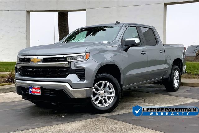 2026 Chevrolet Silverado LT's photo