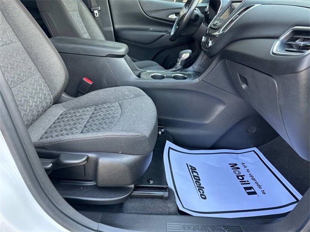 2022 Chevrolet Equinox LT photo 40