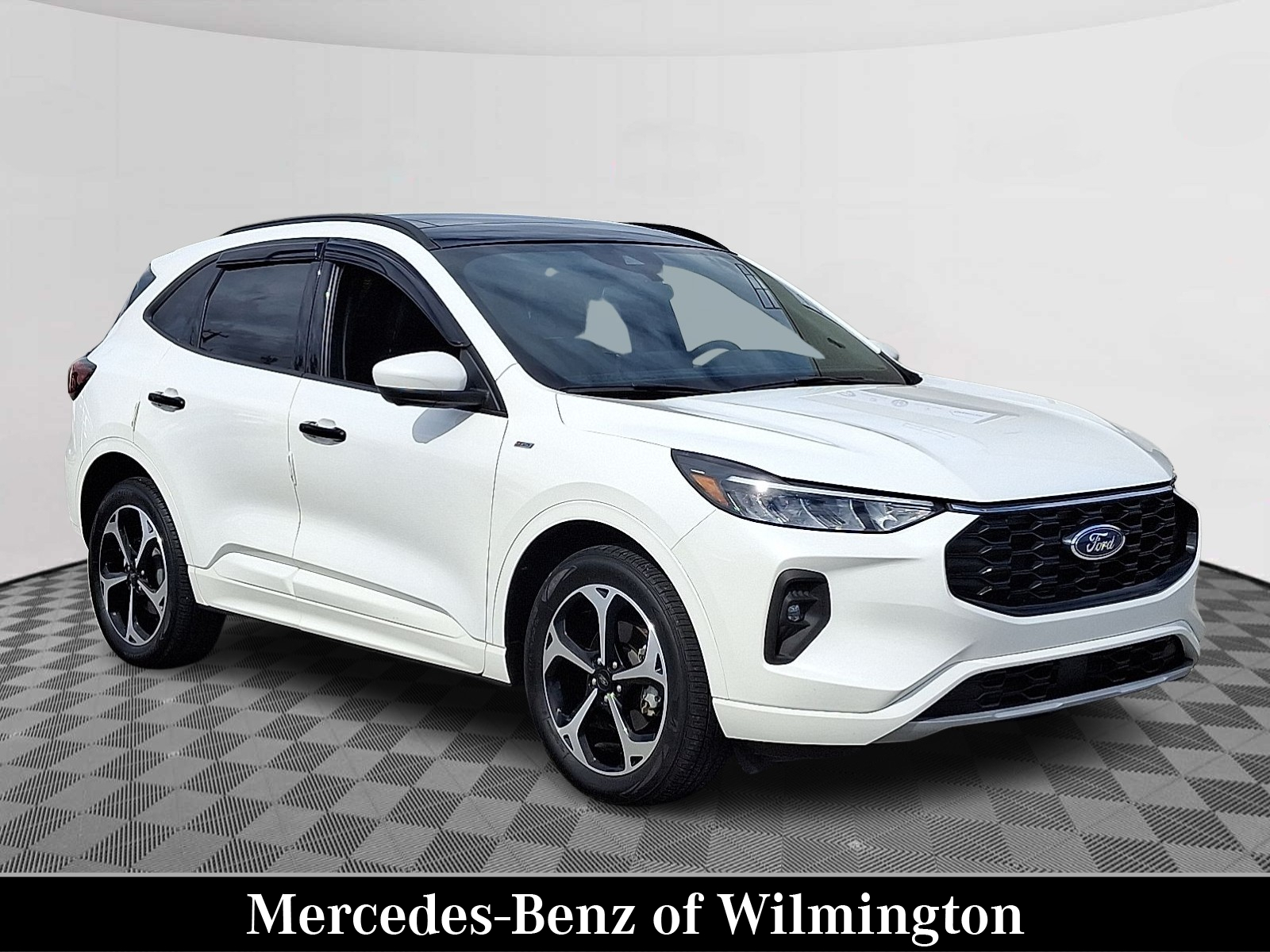 2023 Ford Escape ST-Line Select