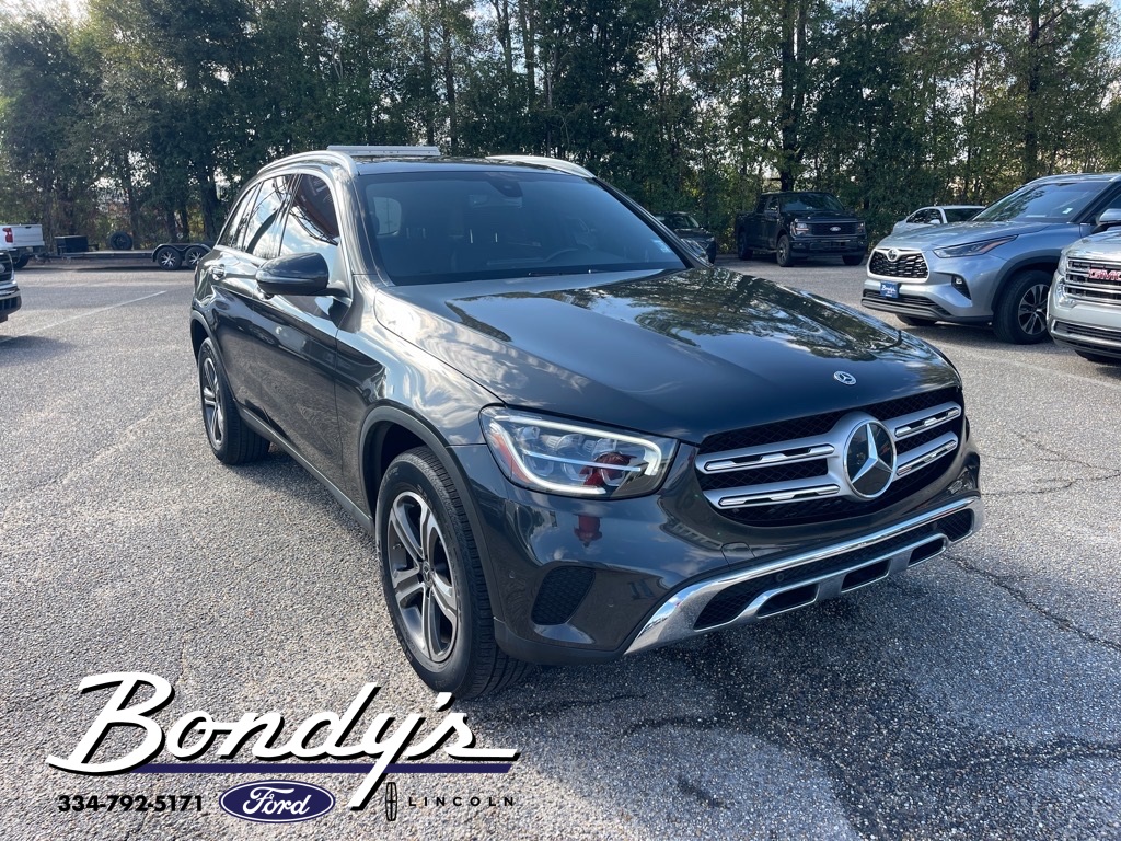 2021 Mercedes-Benz GLC GLC300's photo