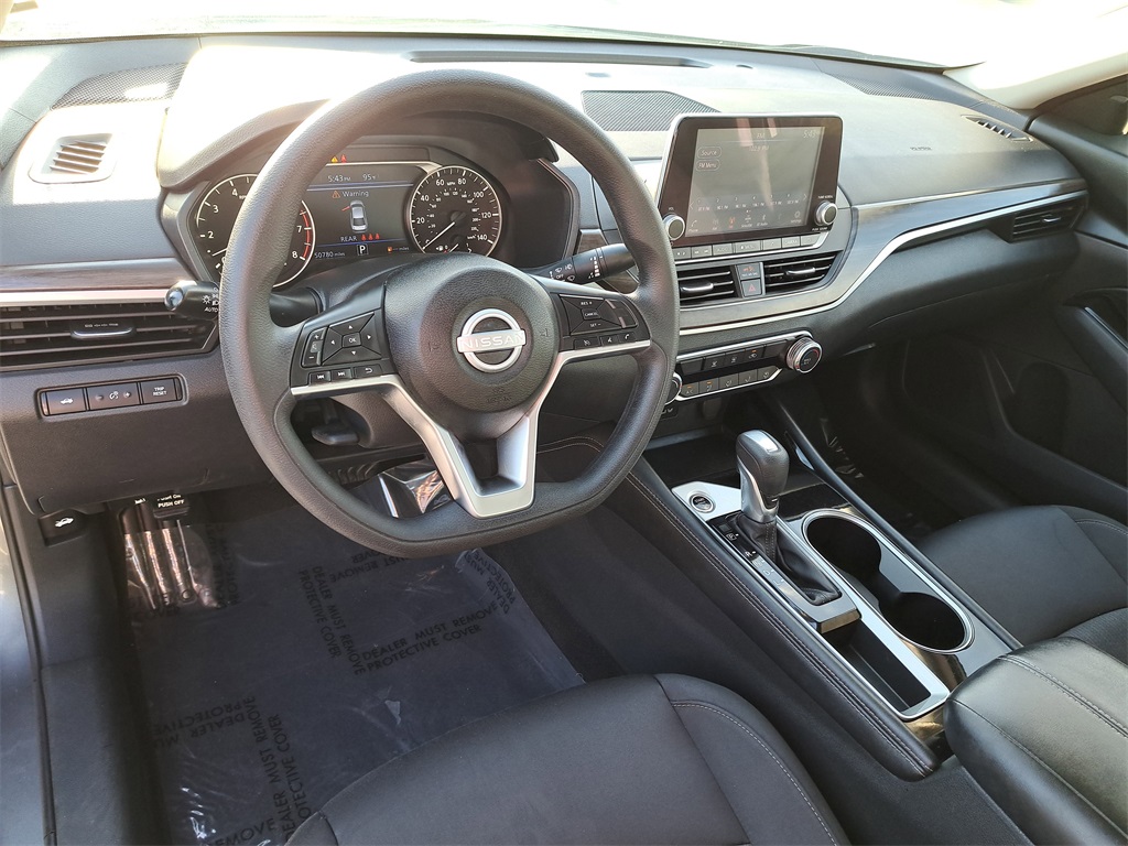 2023 Nissan Altima 2.5 SV photo 18